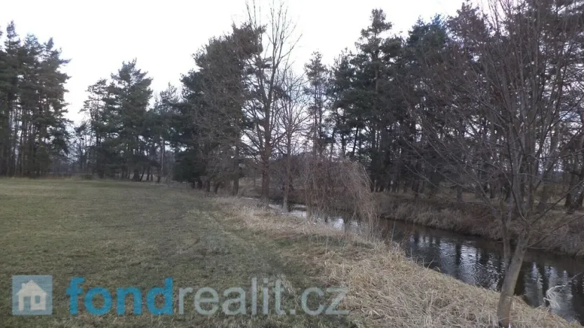 Prodej pozemku, Lužnice, 2131 m2