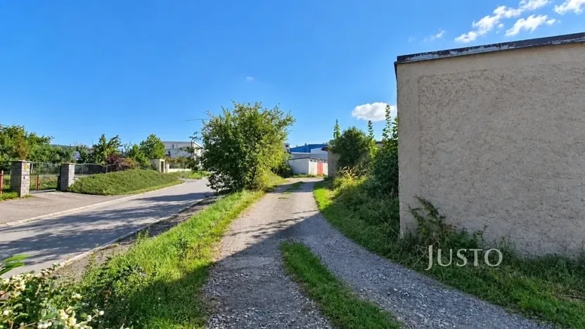 Pronájem garáže, Písek, Vrcovická, 18 m2