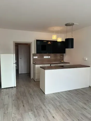 Pronájem bytu 2+kk, Horoměřice, Velvarská, 53 m2