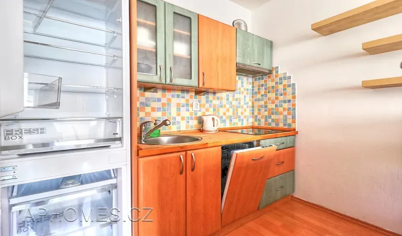 Pronájem bytu 3+kk, Praha - Řepy, Skuteckého, 75 m2