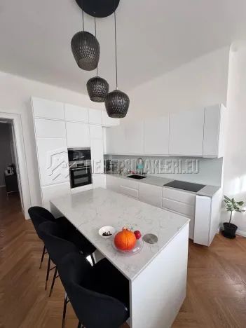 Pronájem bytu 2+kk, Praha - Žižkov, Lupáčova, 80 m2