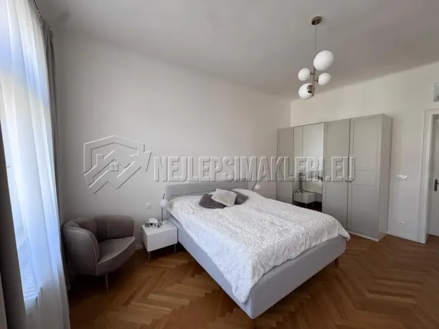 Pronájem bytu 2+kk, Praha - Žižkov, Lupáčova, 80 m2