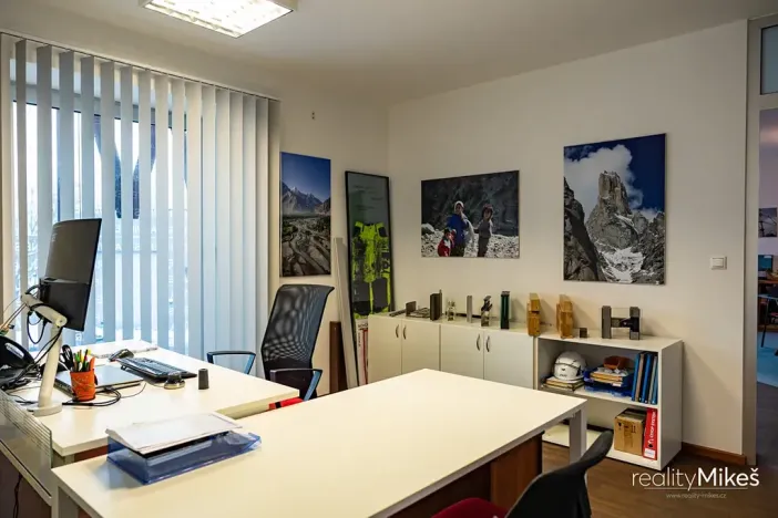 Prodej výrobních prostor, Liberec, Malodoubská, 3613 m2