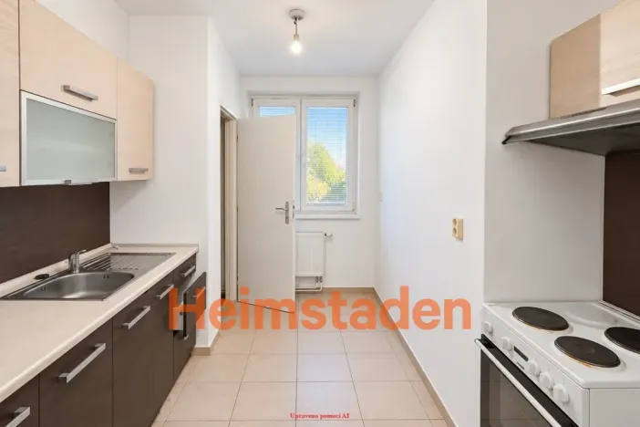 Pronájem bytu 2+1, Orlová - Poruba, Spojenců, 50 m2