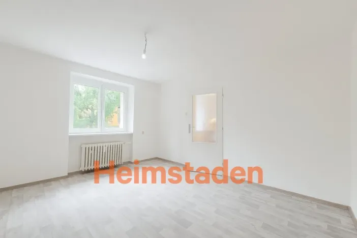 Pronájem bytu 1+1, Havířov - Šumbark, Opletalova, 28 m2