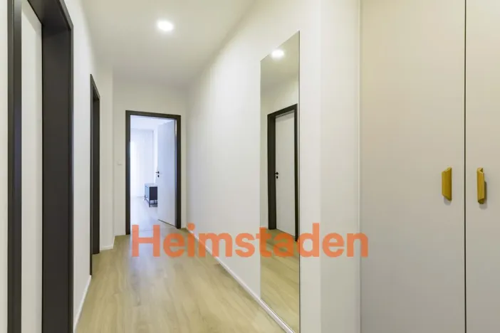 Pronájem bytu 2+kk, Praha - Holešovice, U Pergamenky, 55 m2