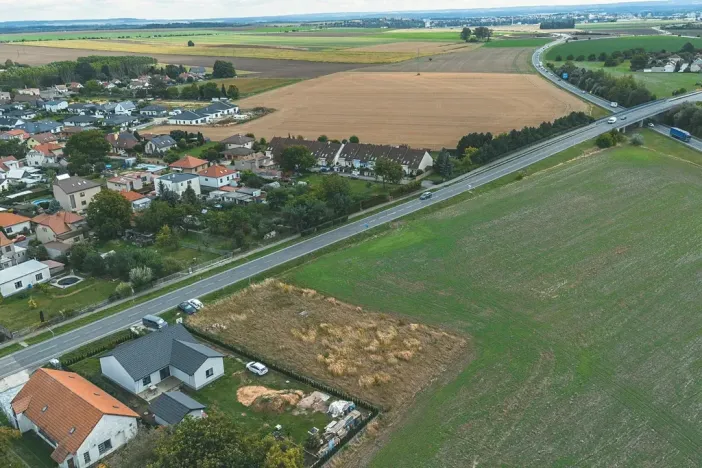 Prodej pozemku pro bydlení, Mikulovice, 1297 m2