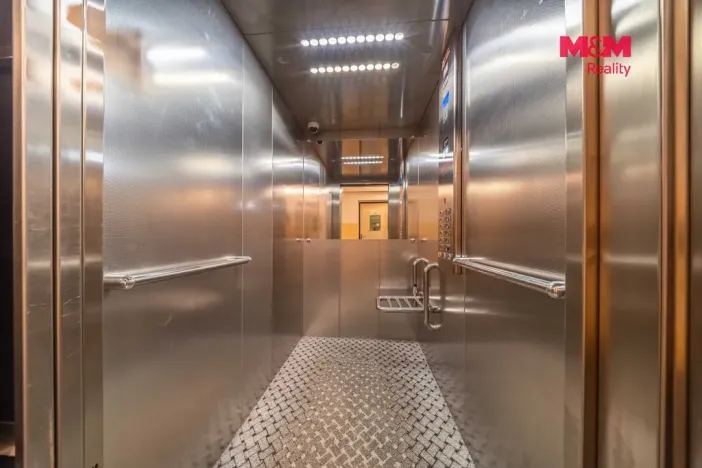 Prodej bytu 1+1, Beroun - Beroun-Město, Branislavova, 36 m2