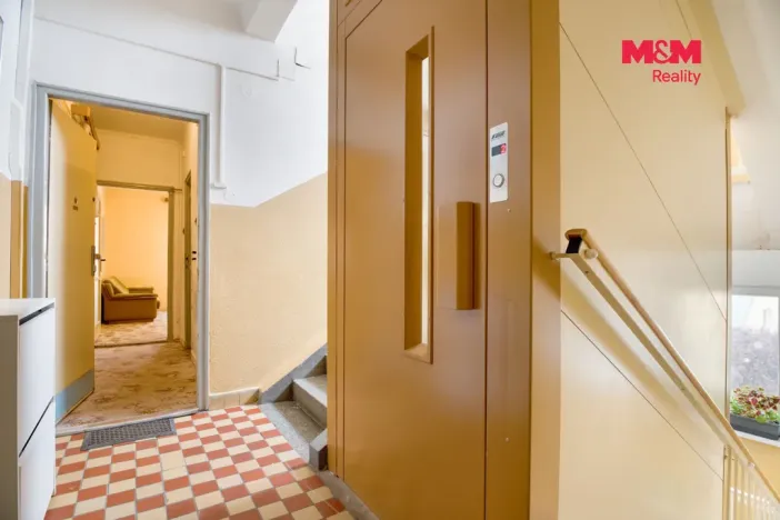 Prodej bytu 2+1, Chomutov, Haškova, 50 m2