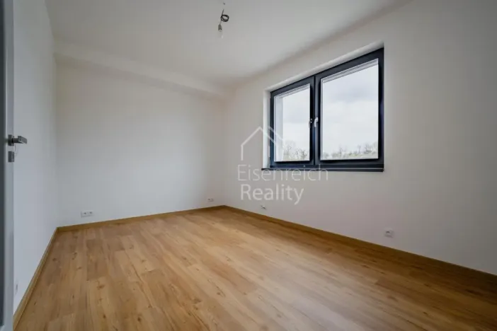 Prodej bytu 3+kk, Hradec Králové - Slatina, Pod Spáleníkem, 94 m2