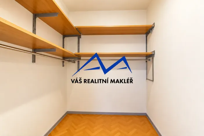 Prodej bytu 3+1, Budišov nad Budišovkou, Na Sídlišti, 71 m2