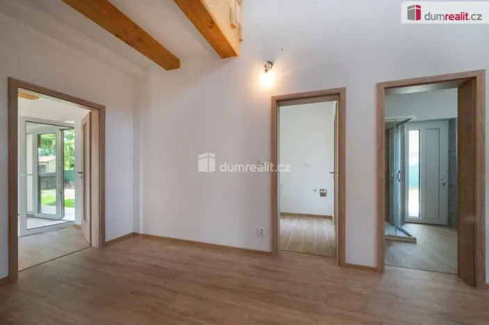 Prodej rodinného domu, Suchdol nad Lužnicí - Klikov, Husova, 187 m2