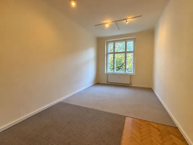 Pronájem kanceláře, Praha - Holešovice, U průhonu, 64 m2