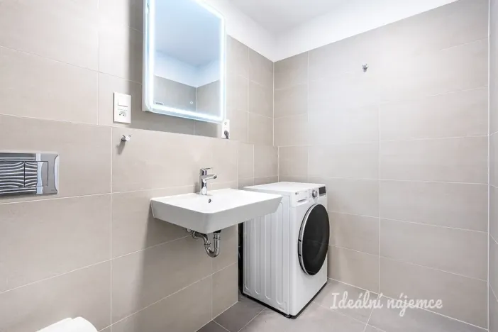 Pronájem bytu 2+kk, Praha - Dolní Chabry, K Beranovu, 50 m2