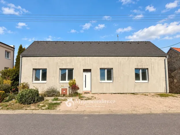 Prodej rodinného domu, Žerůtky, 193 m2