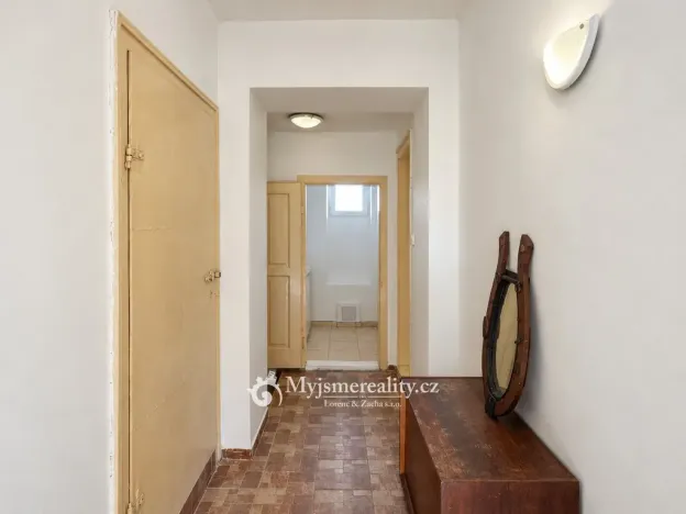 Prodej rodinného domu, Žerůtky, 193 m2