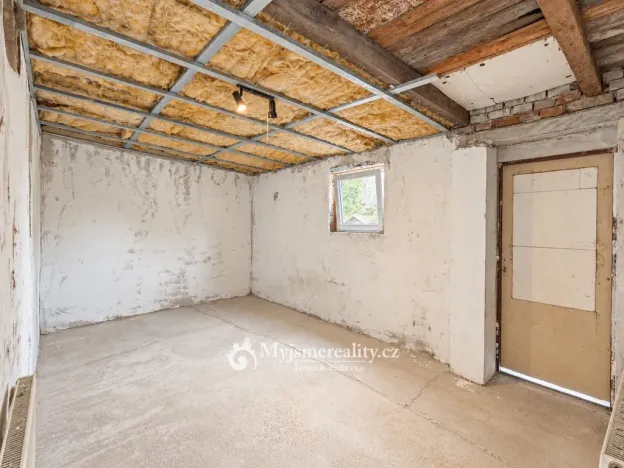 Prodej rodinného domu, Žerůtky, 193 m2