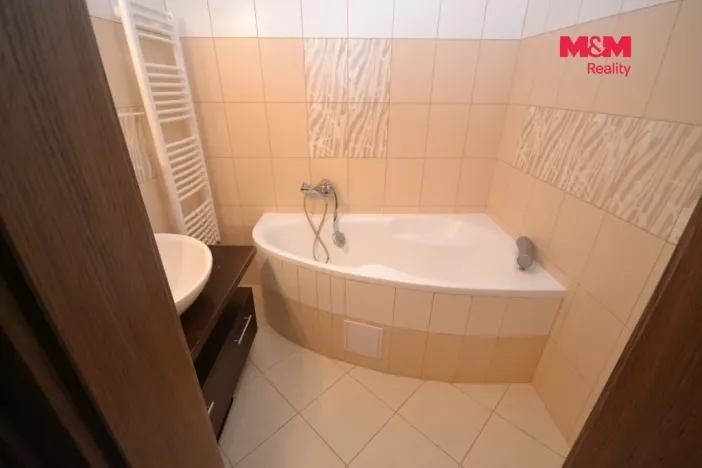Pronájem rodinného domu, Kounice, 84 m2