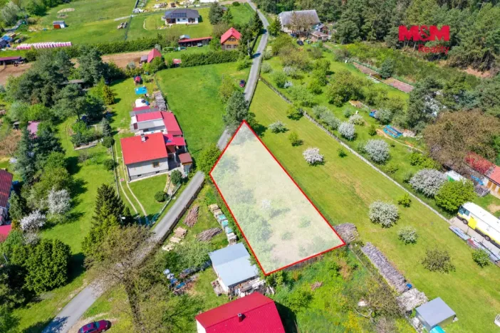 Prodej pozemku pro bydlení, Kvášňovice, 745 m2