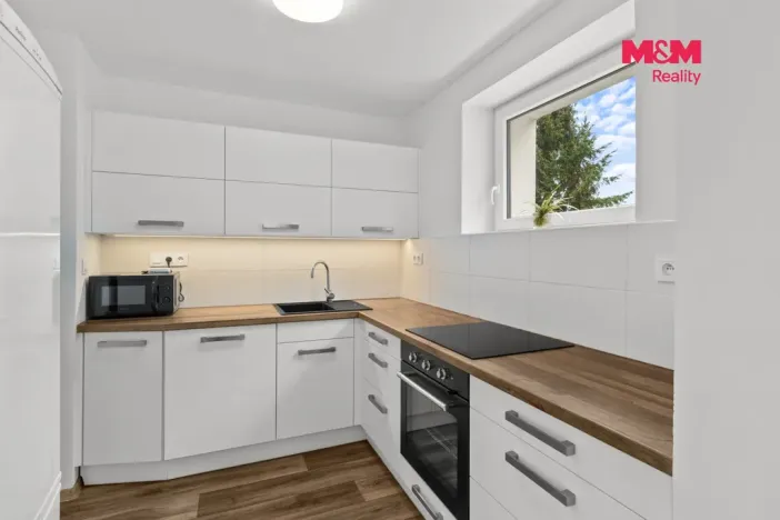 Pronájem rodinného domu, Hradečno - Nová Ves, 115 m2
