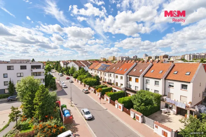 Prodej bytu 3+kk, Praha - Újezd, Vodnická, 84 m2