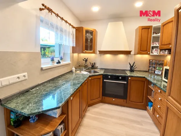 Prodej rodinného domu, Všechovice, 230 m2