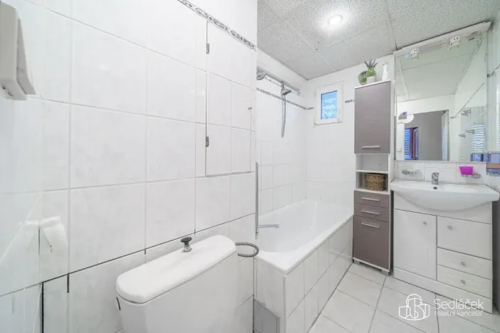 Pronájem bytu 3+1, Sokolov, Švabinského, 63 m2