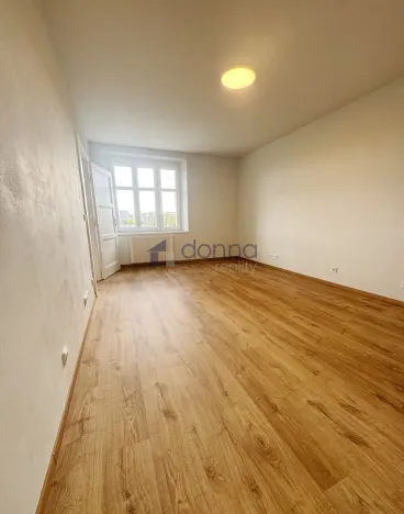 Pronájem bytu 2+kk, Praha, U vysočanského pivovaru, 54 m2
