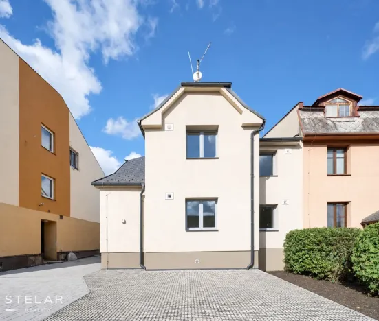 Prodej bytu 2+kk, Opava, Mostní, 40 m2