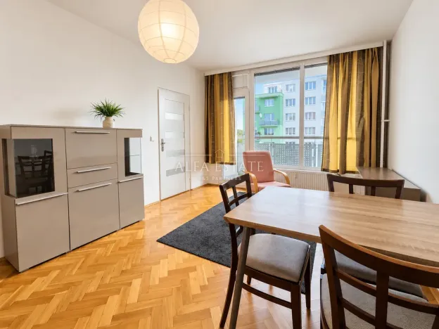 Pronájem bytu 2+1, Karlovy Vary - Drahovice, Vítězná, 63 m2