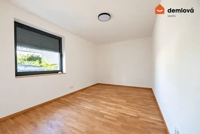Pronájem bytu 2+kk, Ostrava, Na Burni, 47 m2