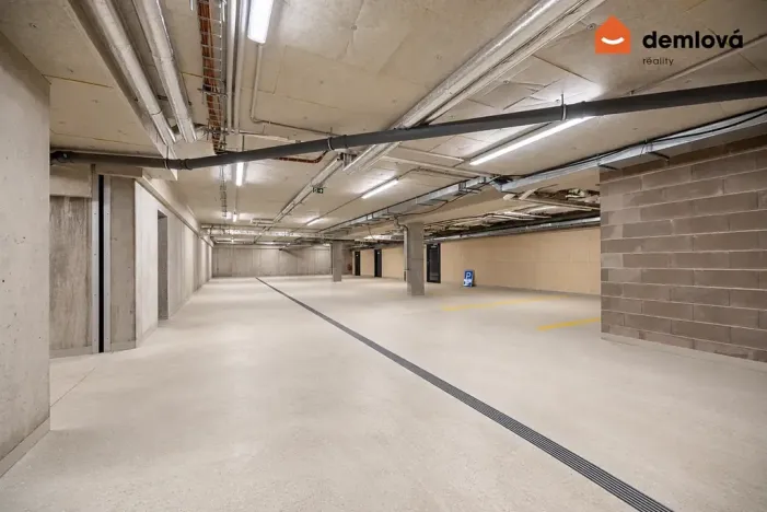 Pronájem bytu 2+kk, Ostrava, Na Burni, 53 m2