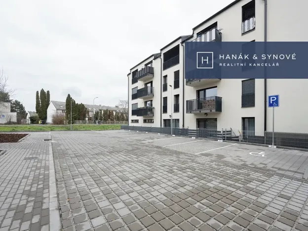 Pronájem bytu 2+kk, Pohořelice, U Kasáren, 50 m2