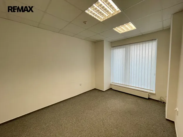 Pronájem kanceláře, Třebíč - Nové Dvory, Fr. Hrubína, 12 m2