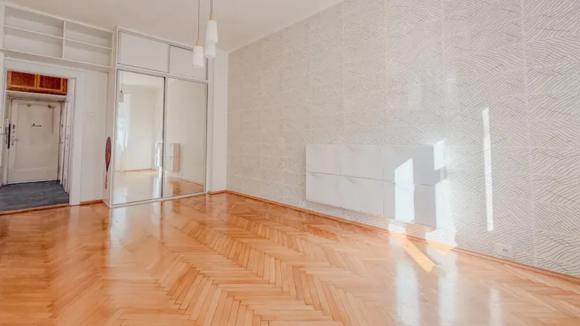 Pronájem bytu 2+kk, Praha - Žižkov, Jeseniova, 50 m2