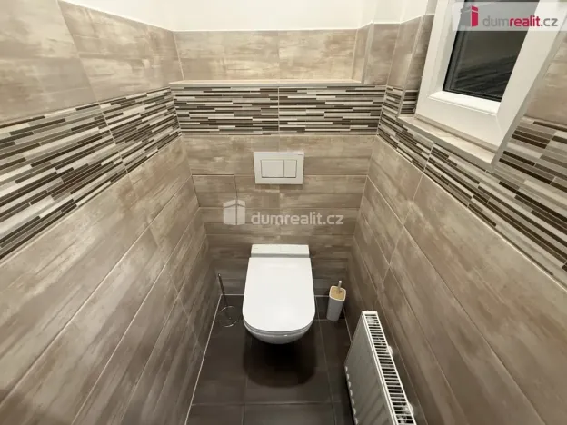 Pronájem bytu 1+kk, Praha - Strašnice, Kralická, 25 m2