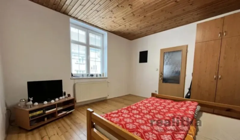 Pronájem bytu 2+kk, Opava - Předměstí, třída Spojenců, 46 m2