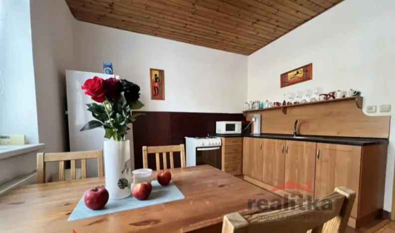 Pronájem bytu 2+kk, Opava - Předměstí, třída Spojenců, 46 m2