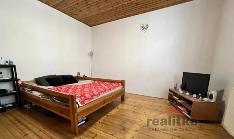 Pronájem bytu 2+kk, Opava - Předměstí, třída Spojenců, 46 m2