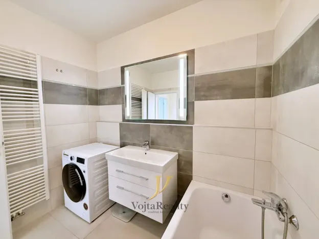 Pronájem bytu 2+kk, Olomouc, Edvarda Beneše, 58 m2