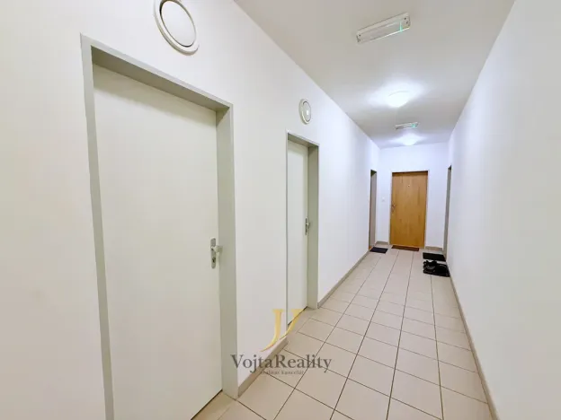 Pronájem bytu 2+kk, Olomouc, Edvarda Beneše, 58 m2