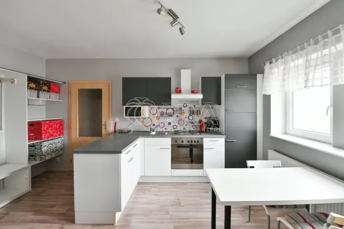 Pronájem bytu 1+kk, Týnec nad Sázavou - Chrást nad Sázavou, 30 m2