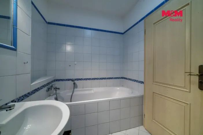 Pronájem bytu 2+1, Mariánské Lázně - Úšovice, Anglická, 55 m2