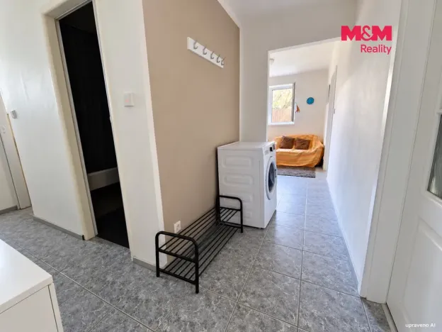 Pronájem bytu 2+1, Praha - Modřany, K dolům, 56 m2