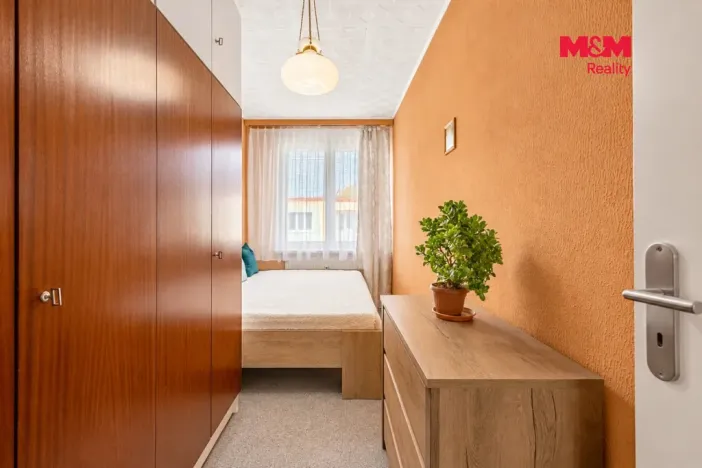 Prodej bytu 3+1, Klatovy, Na Chuchli, 65 m2