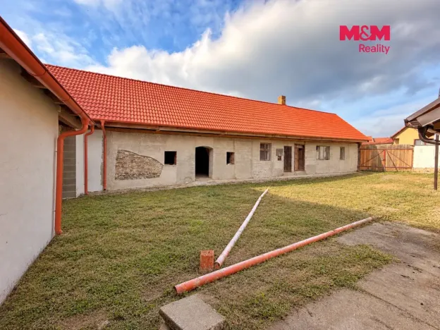 Prodej rodinného domu, Vesce, 242 m2