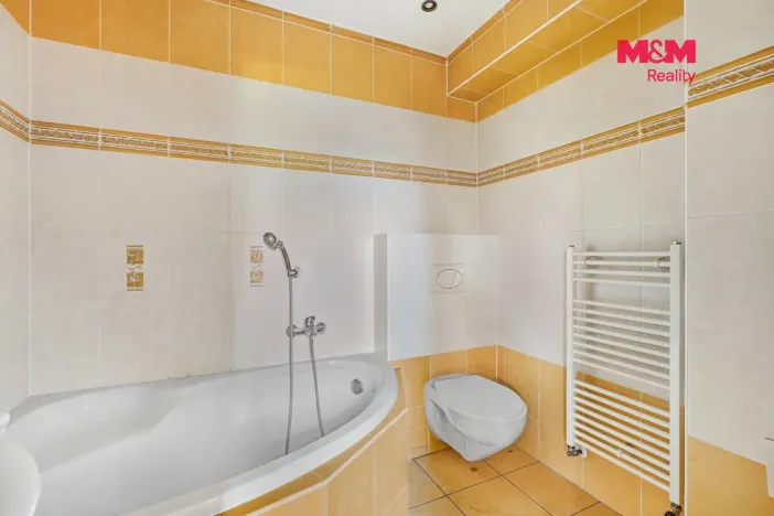 Prodej rodinného domu, Liberec - Liberec XX-Ostašov, Šrámkova, 180 m2
