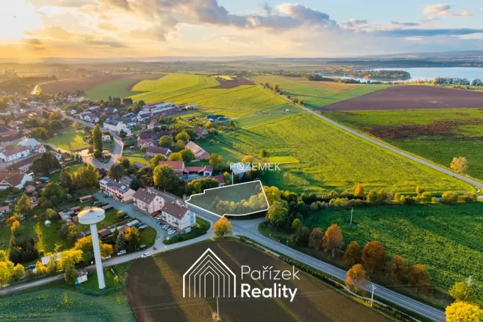 Prodej pozemku pro bydlení, Nahořany, 2228 m2
