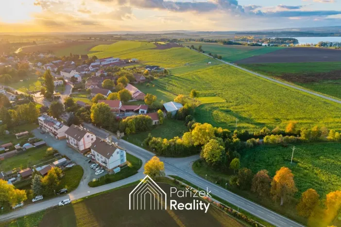 Prodej pozemku pro bydlení, Nahořany, 2228 m2