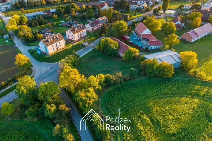 Prodej pozemku pro bydlení, Nahořany, 2228 m2